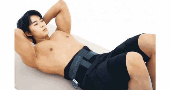 utilisation-ceinture-abdominaux-electrostimulation-ems-rewears-homme